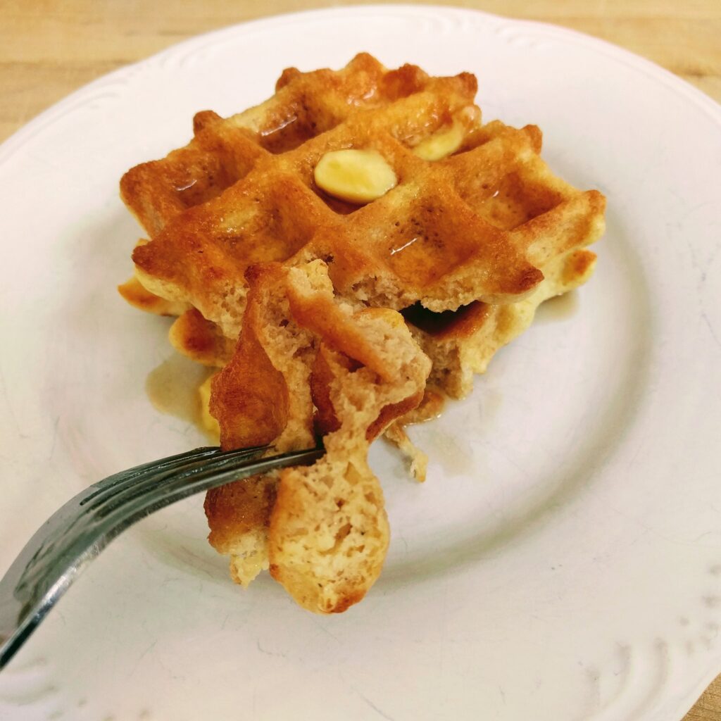 Crispy Fluffy Keto Waffles – THM-Deep-S