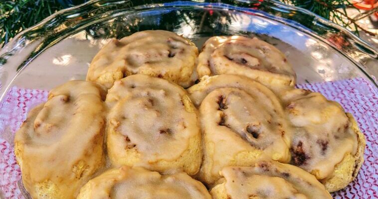 keto cinnamon rolls