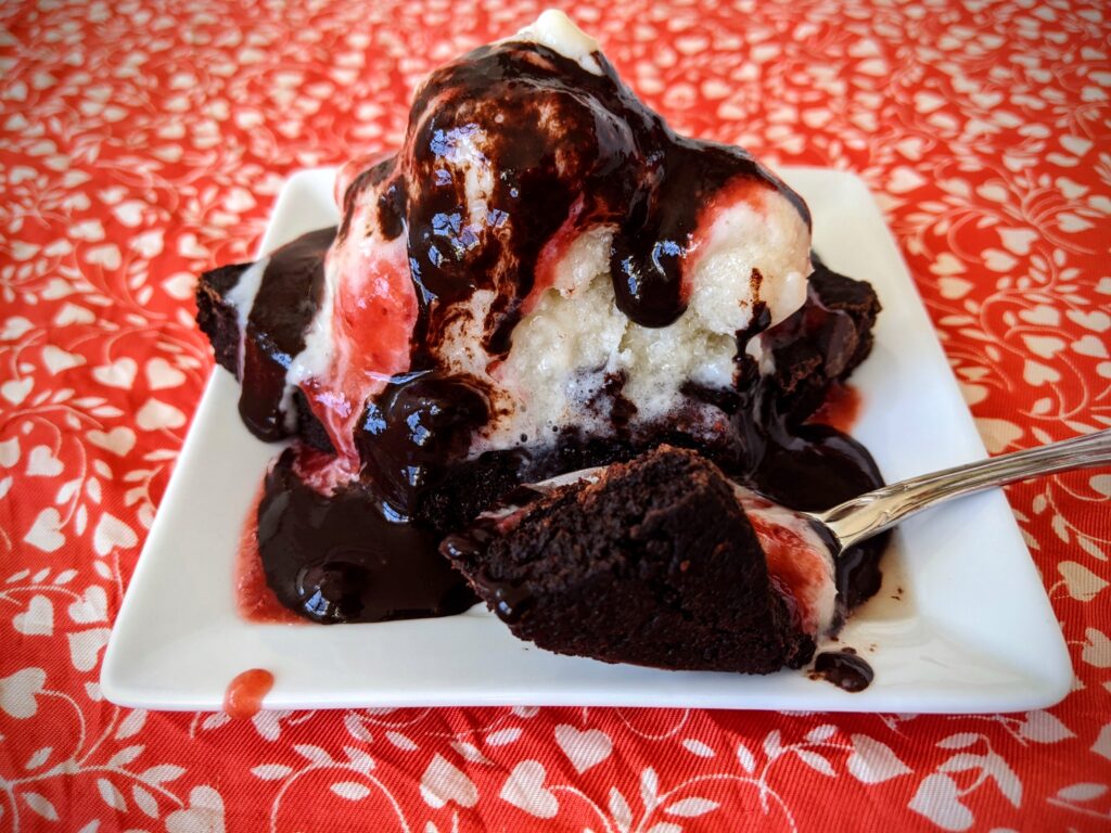 Collagen Beet Brownie sundae