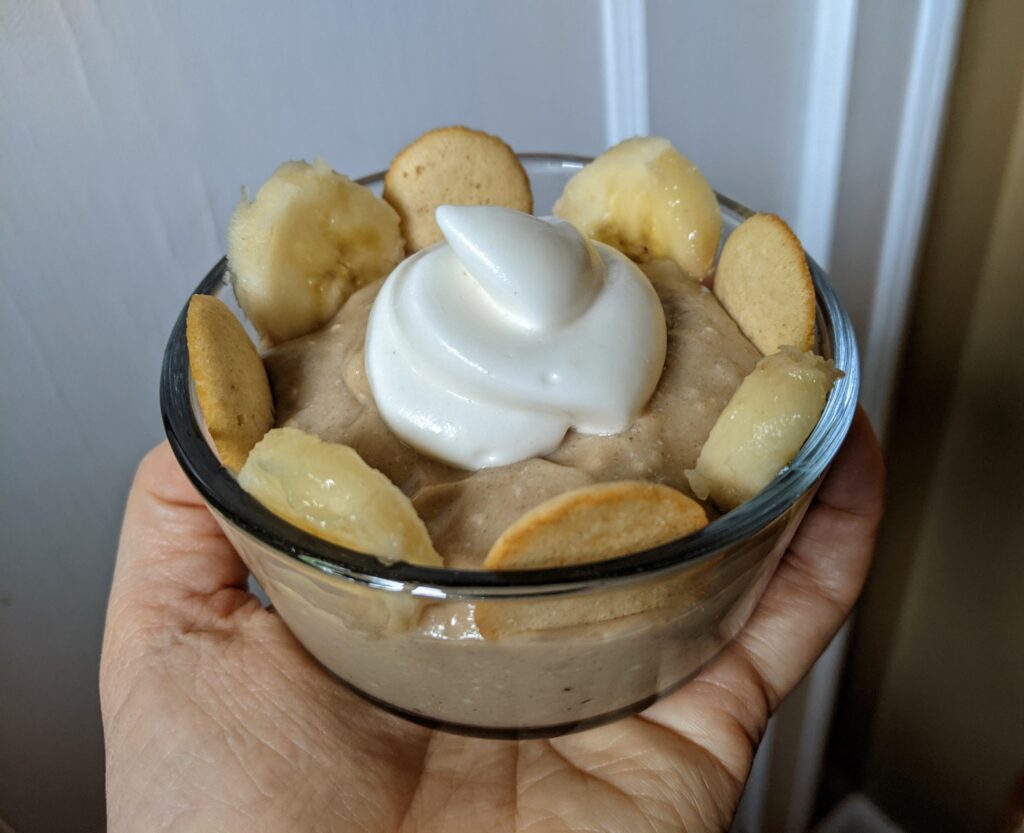 Fat-free whipped topping on E banana pudding